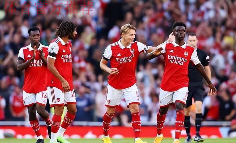 首尾大战 阿森纳战胜狼队 首尾大战 阿森纳战胜狼队